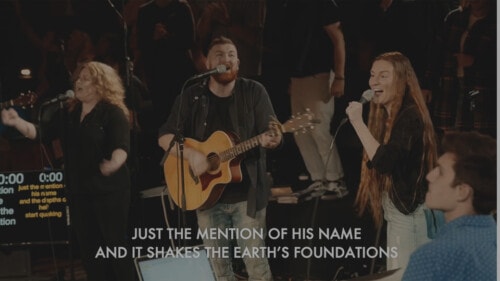 Gatherhouse Music – Right Now (In The Name Of Jesus) [Live] with Ryan Kennedy